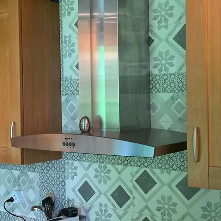 Charming Latin Quarter Courtyard Duplex For Four Apartment *