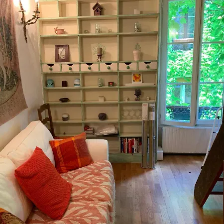 Lägenhet Charming Latin Quarter Courtyard Duplex For Four *