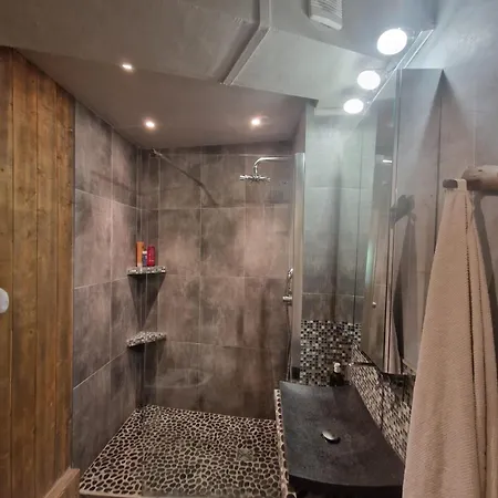 Charming Latin Quarter Duplex - Oi Collection